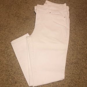 BRAND NEW YMI JEANS